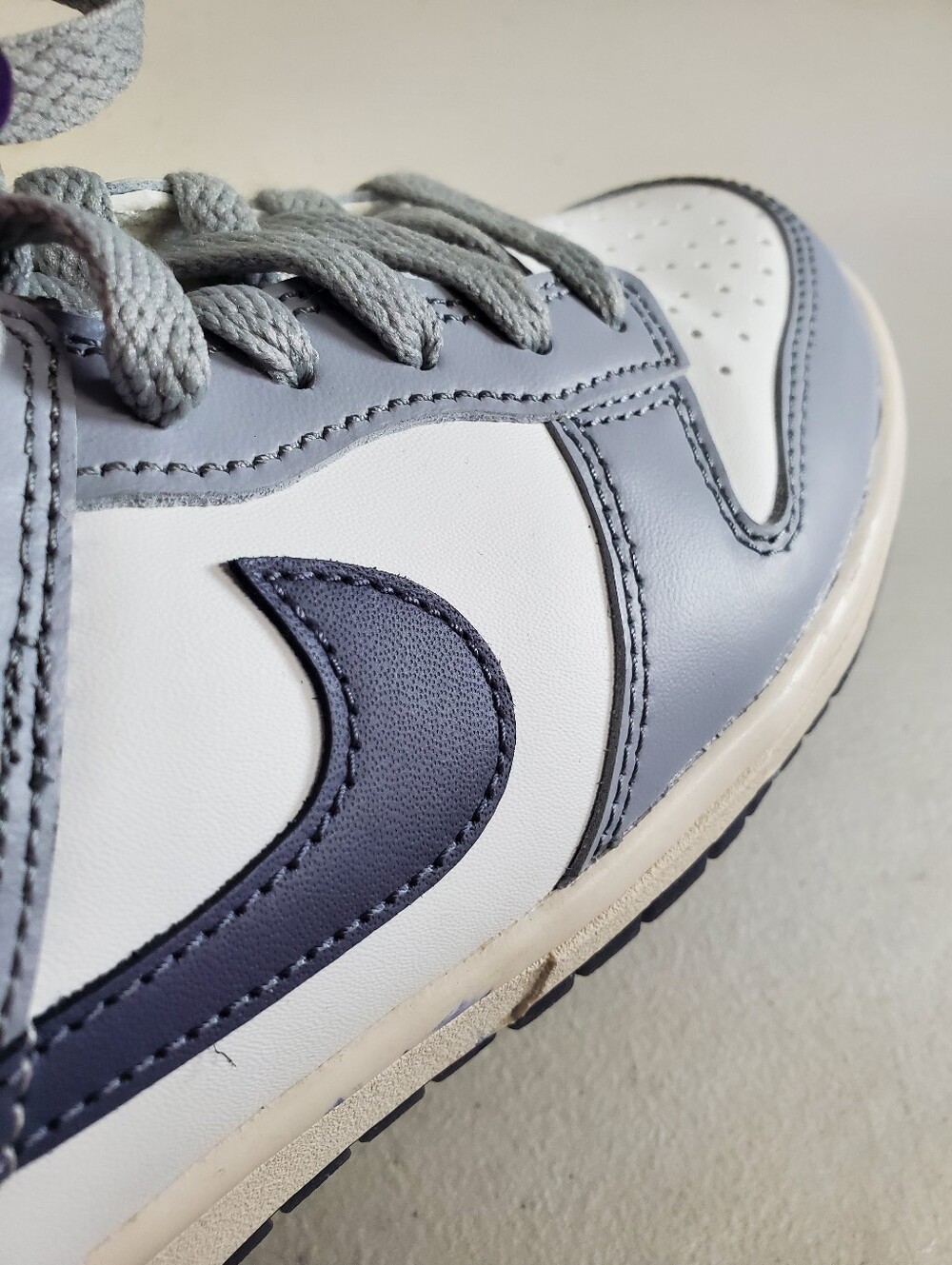 Nike Dunk Low Retro SE White Light Carbon US 5.5 Youth Athletic Tennis Shoes - Picture 11 of 11